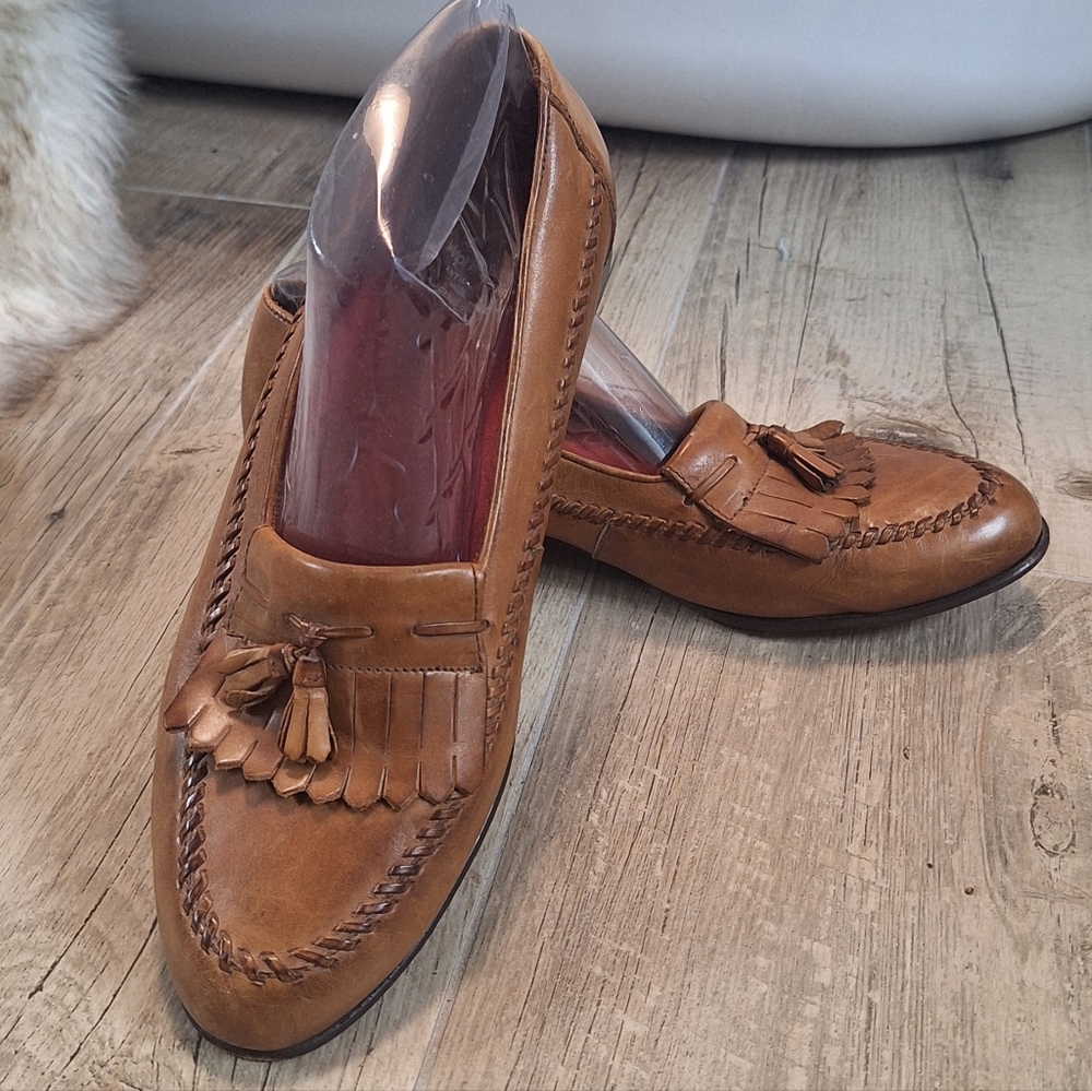 PARAGON Tan Leather Loafers with Tassels Sz.11.5